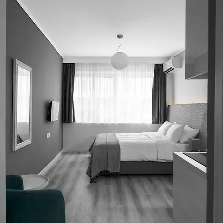 M&f Luxury M Apartment